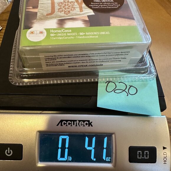 Cricut Cartridge Holidays Through The Year Iron On Set 50 Images New Unlinked - Picture 11 of 11